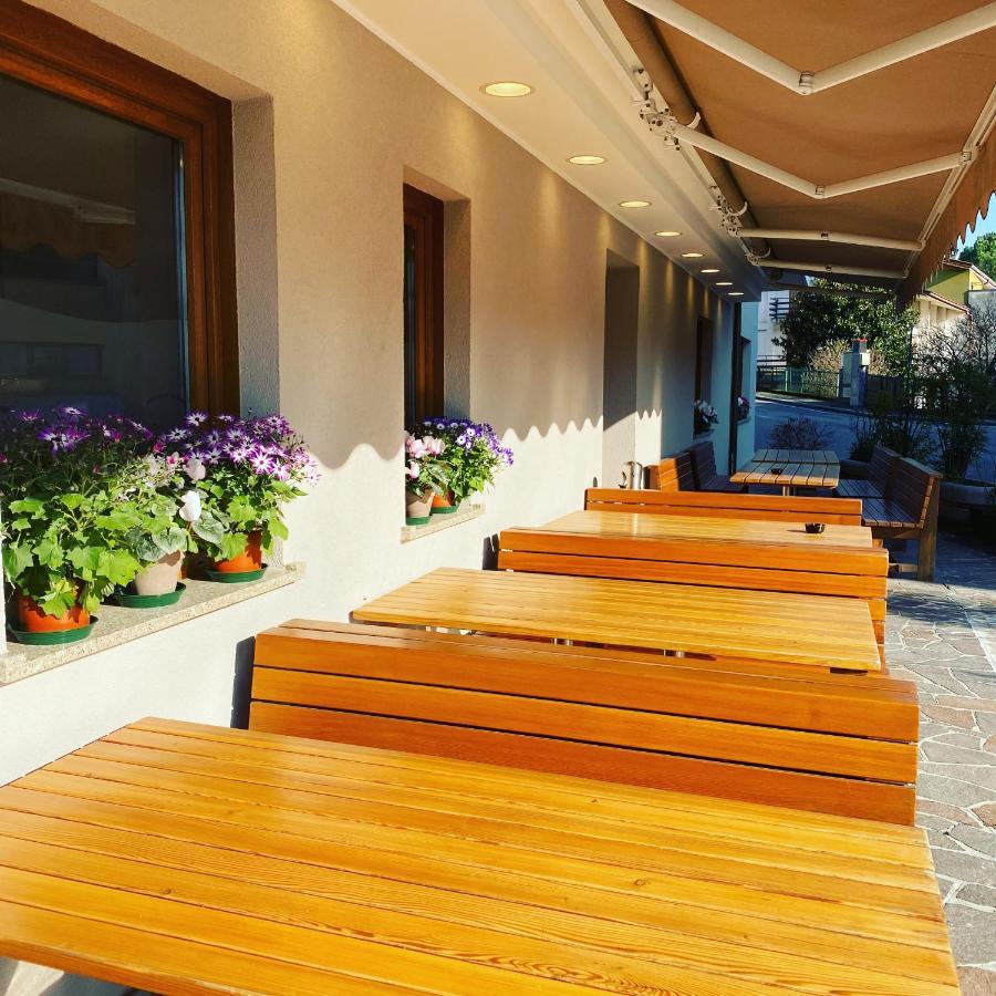Hotel Riviera Magnano in Riviera Εξωτερικό φωτογραφία