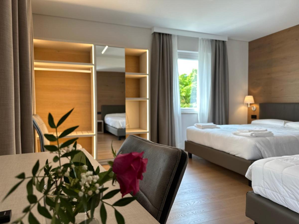 Hotel Riviera Magnano in Riviera Εξωτερικό φωτογραφία